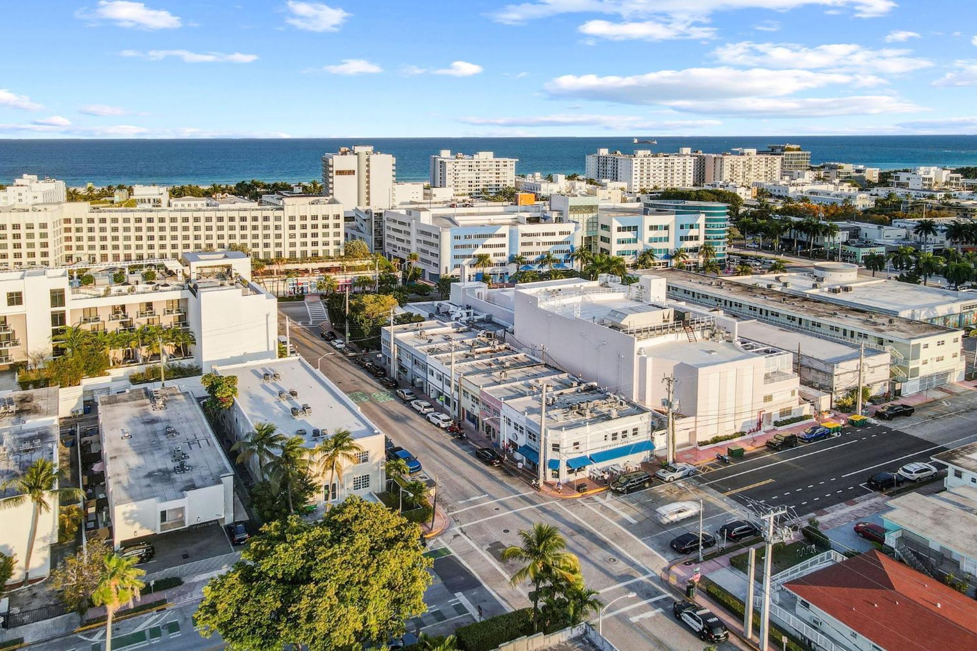 Chic Large Studio Apt Near Ocean Drive South Beach Μαϊάμι Μπιτς Εξωτερικό φωτογραφία